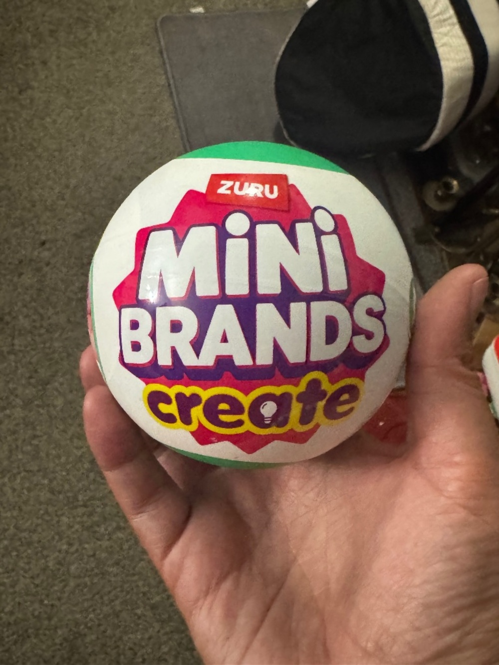 ZURU Mini Brands Create Garden Surprise Capsule